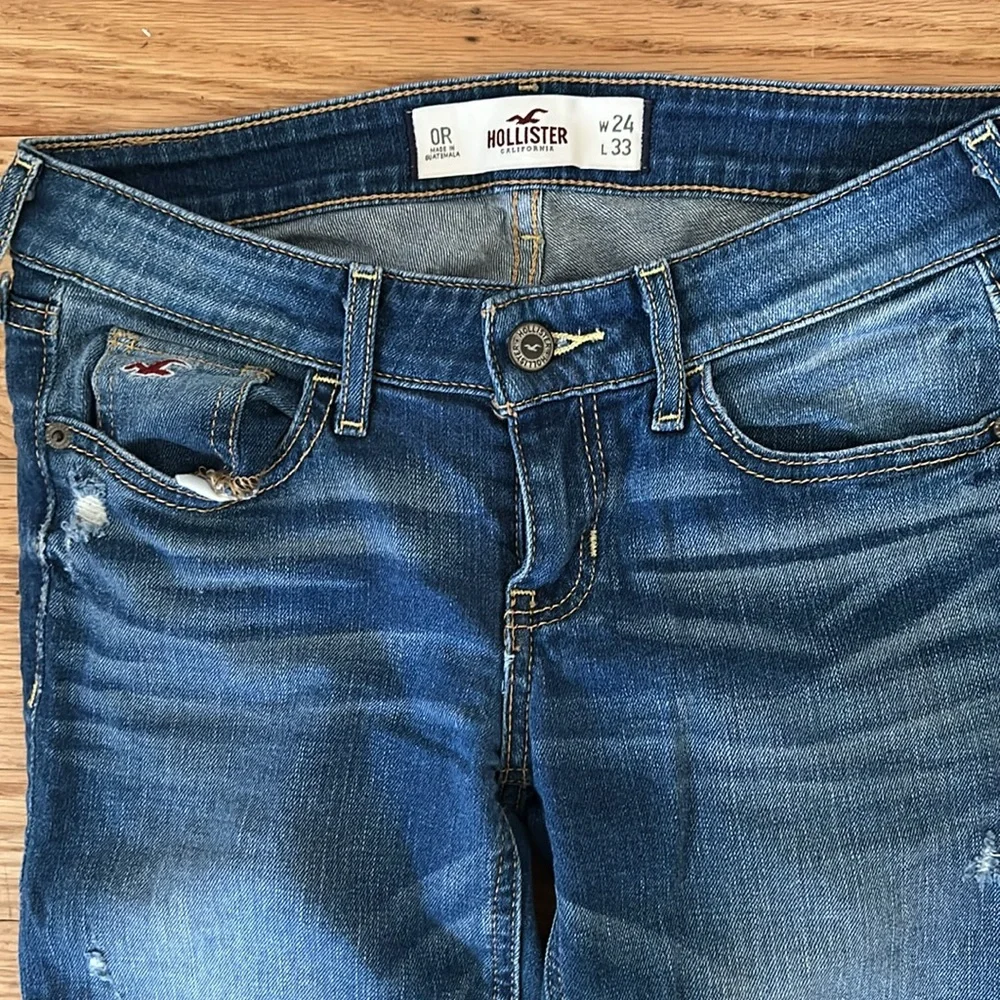 Hollister Women’s jeans W24 L33! - Picture 2 of 4